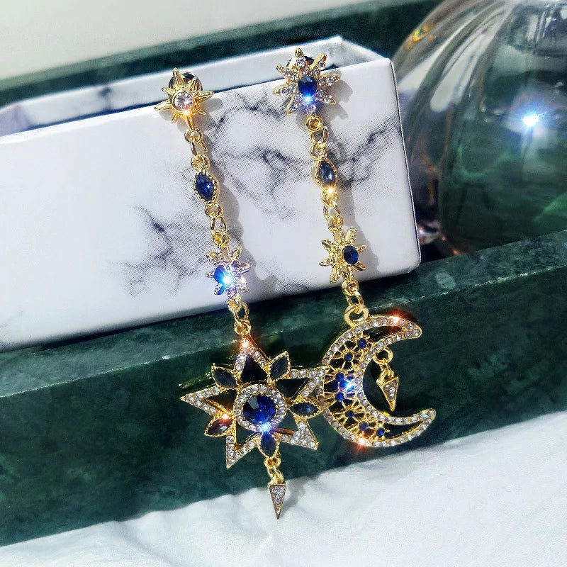 Fashion New Elegant Silver Color Asymmetric Star Moon Earrings Long Statement Tassel Sparkling Personalized Earrings Jewelry