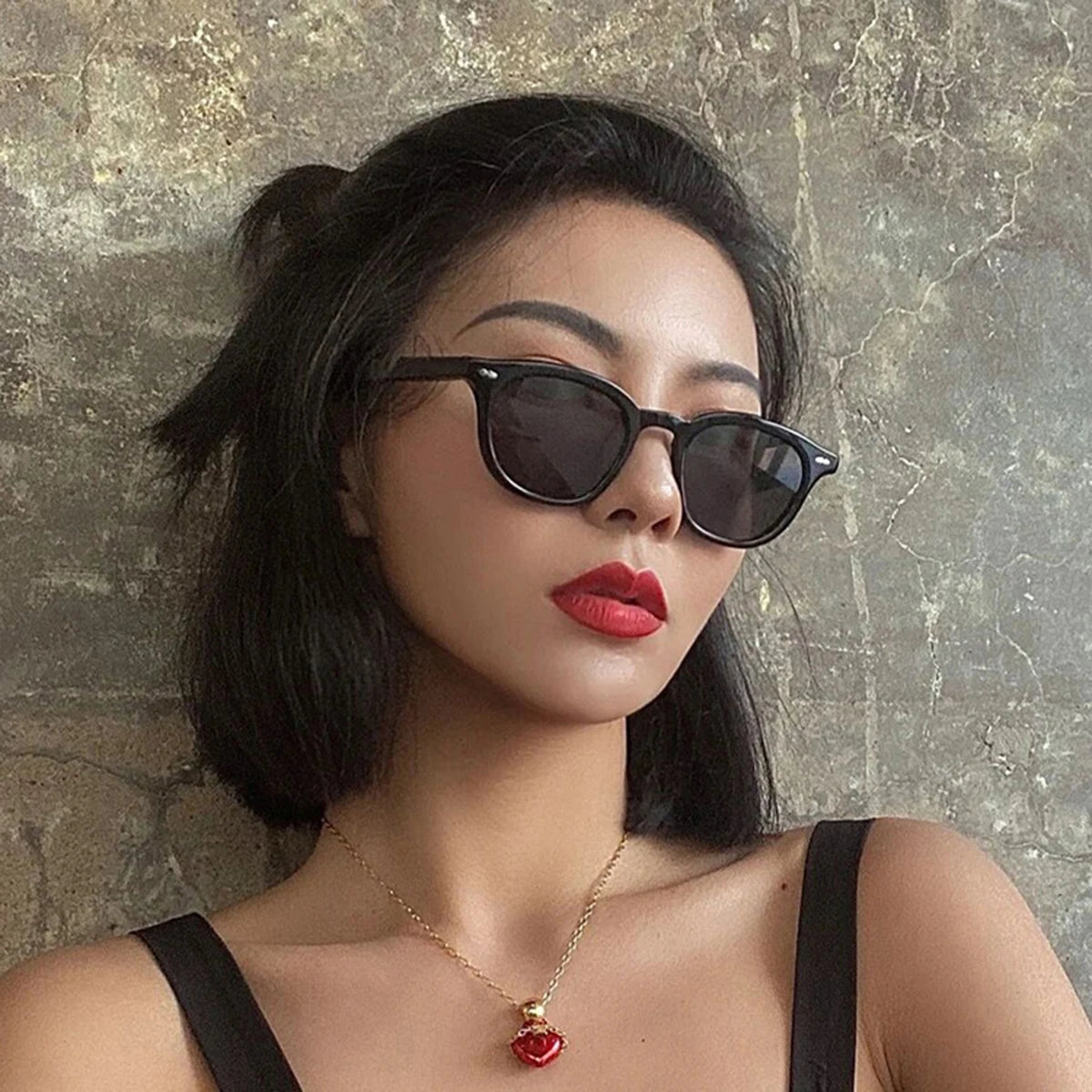 Retro Round Sunglasses